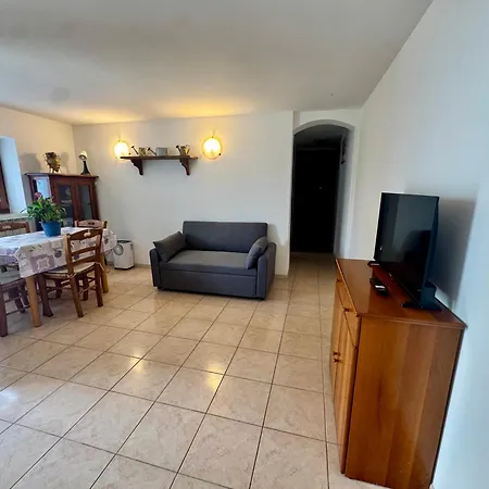 Holiday home Casa Flory *